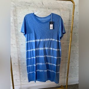 Large tie-dye midi shirt dress